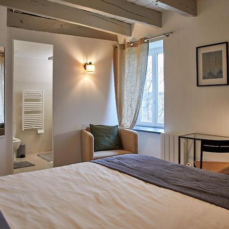 Bed and Breakfast La Breizhidence Combourg Exterior foto